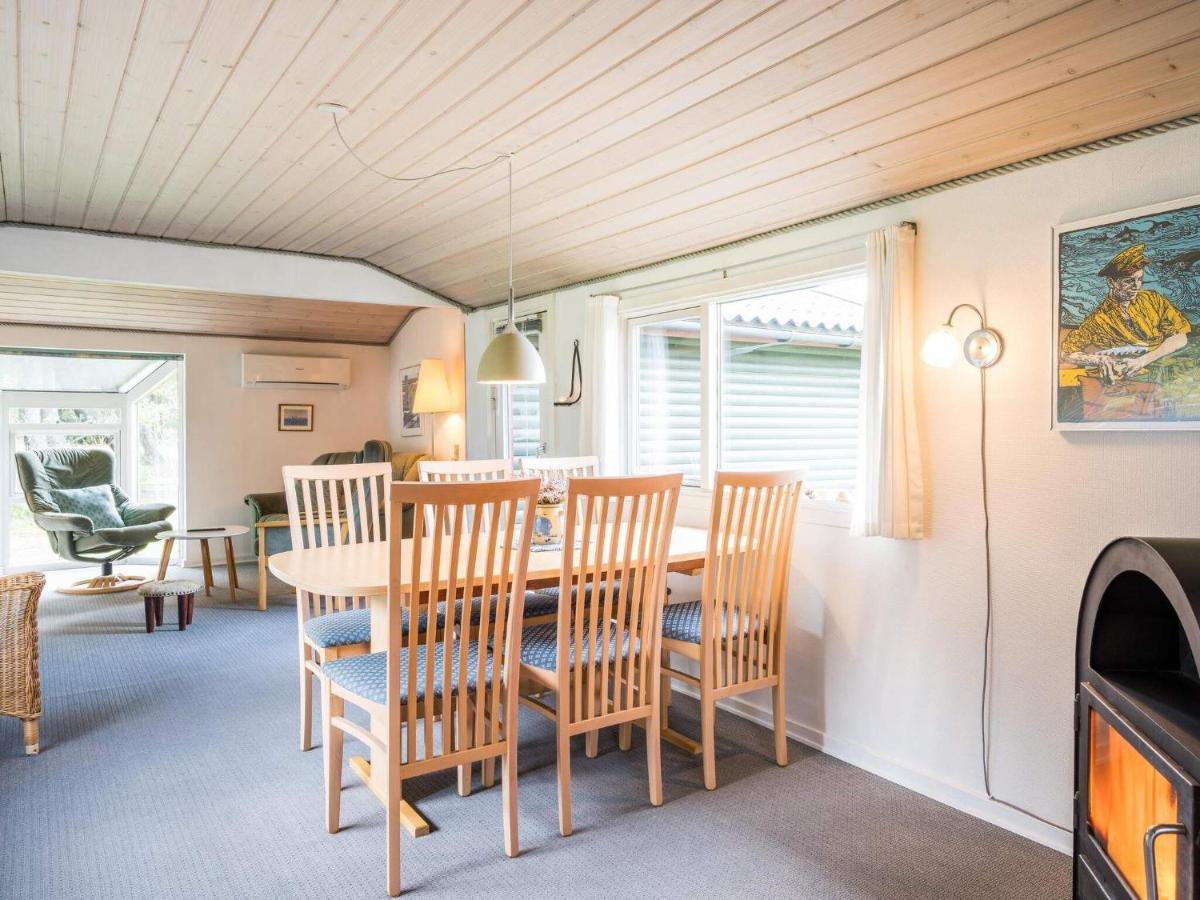 Holiday home Blåvand CXXVII Buitenkant foto