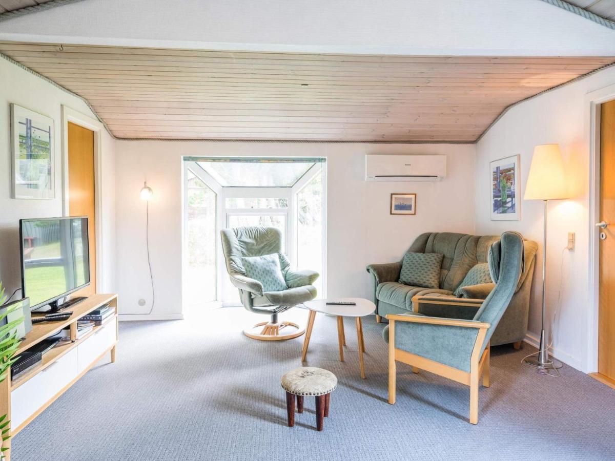 Holiday home Blåvand CXXVII Buitenkant foto