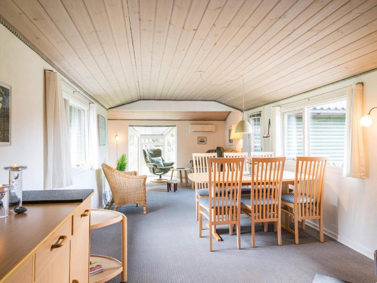 Holiday home Blåvand CXXVII Buitenkant foto